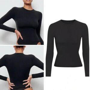 SKIMS Fits Everybody Long Sleeve T Shirt Womens XS Onyx Black Stretch NEW